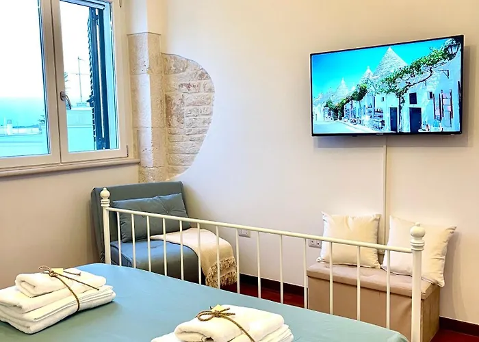 Iaru-Bed Experience House