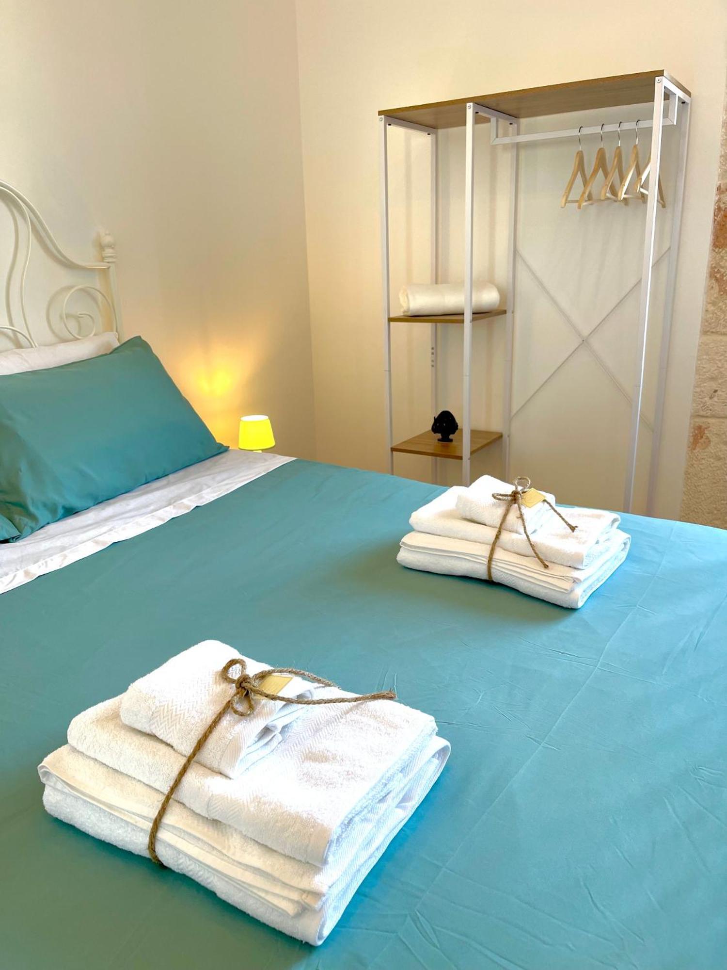 Apartment Iaru-bed Experience House *
