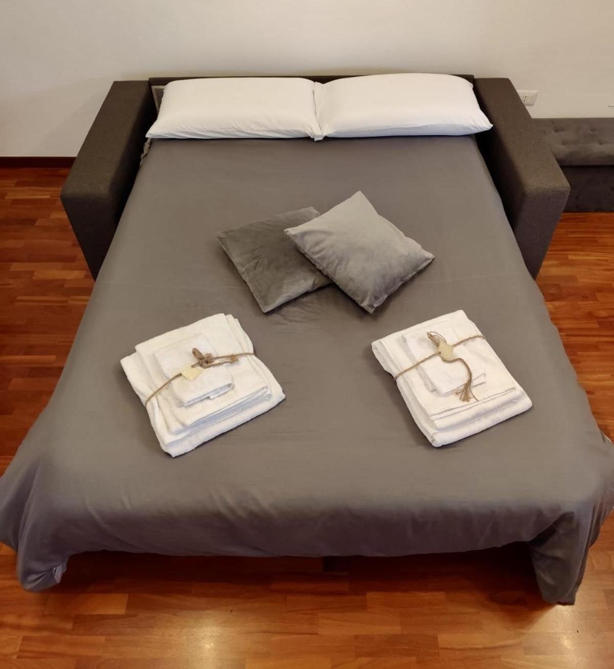 Iaru-bed Experience House