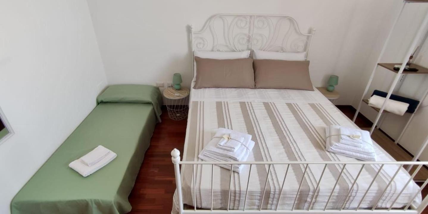 Apartment Iaru-bed Experience House